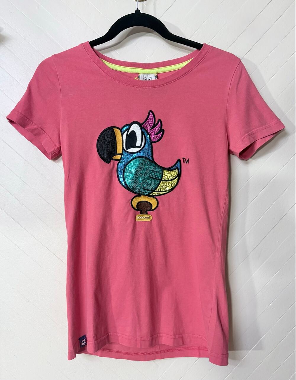 Pancoat Equipment Sequin Toucan Graphic Tee Summer Women's Size Small